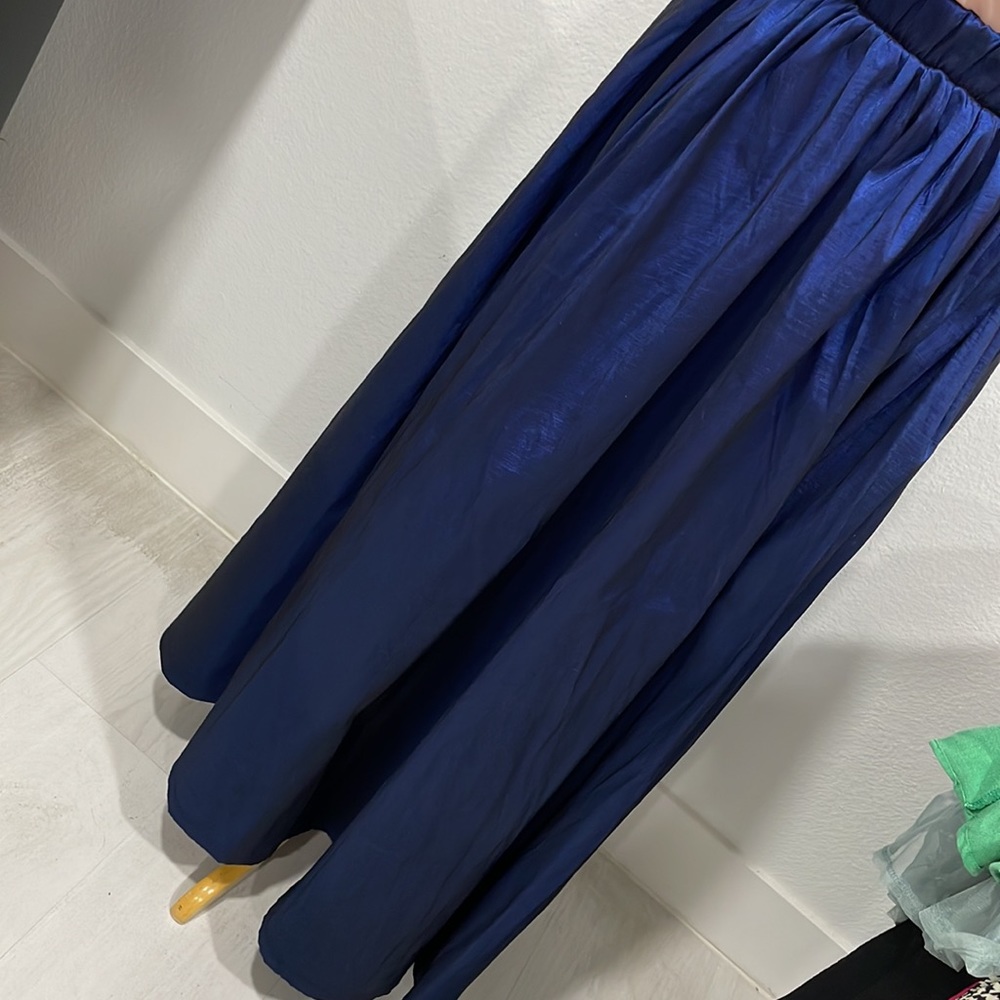 Beautiful princess 👸🏻 Skirt - Picture 3 of 9